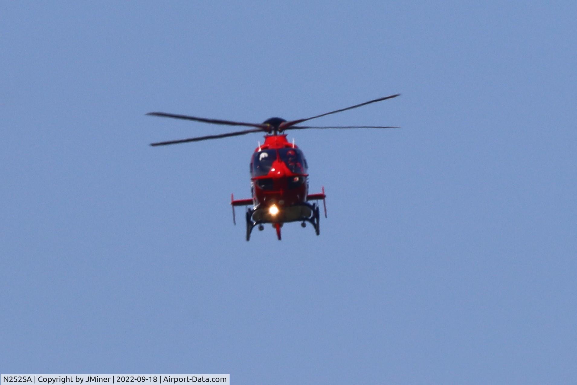 N252SA, 2008 Eurocopter EC-135P-2+ C/N 0707, Landing at Advocate Sherman Hospital in Elgin IL.