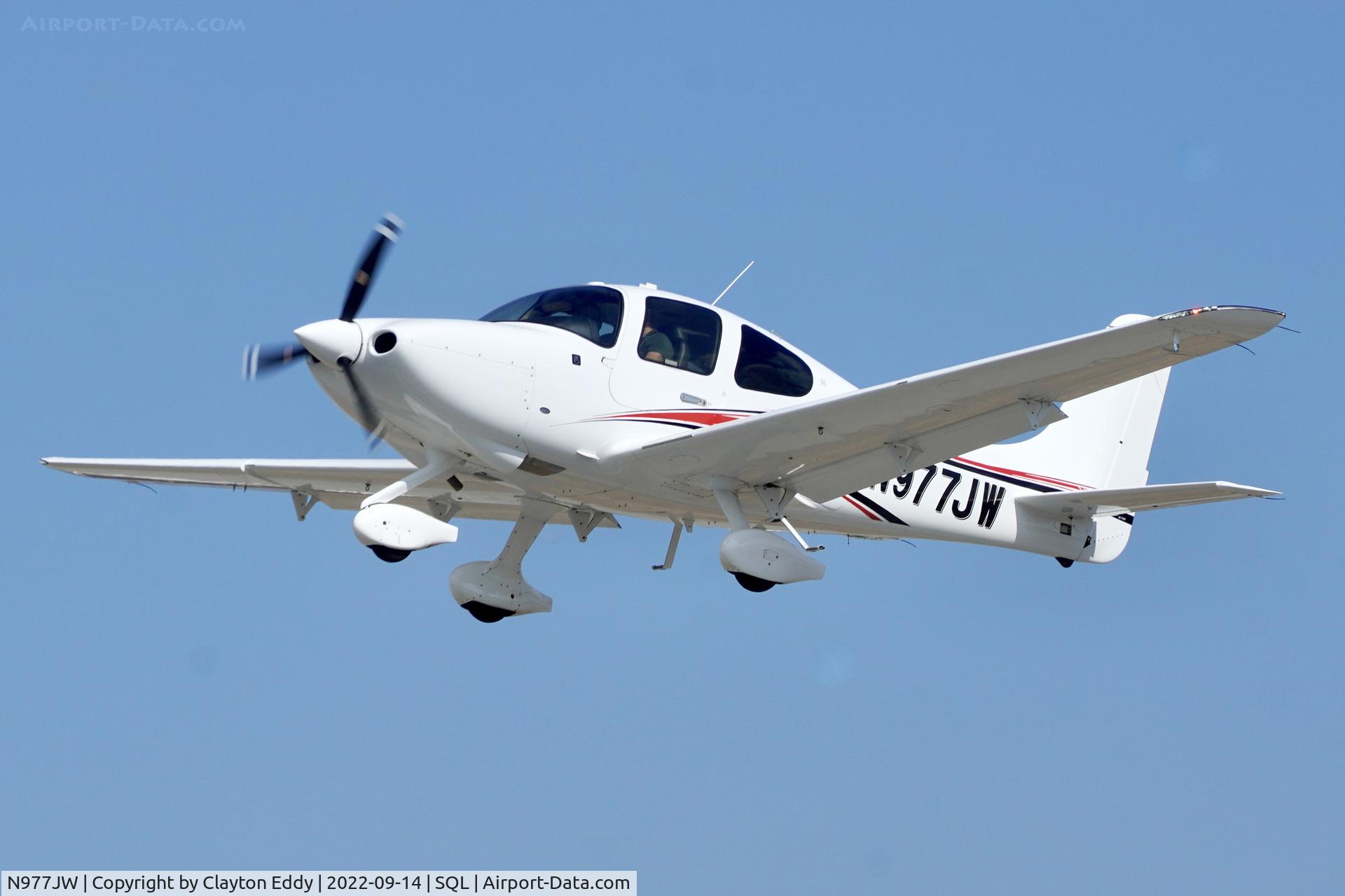 N977JW, 2022 Cirrus SR20 C/N 8628, San Carlos Airport in California 2022.