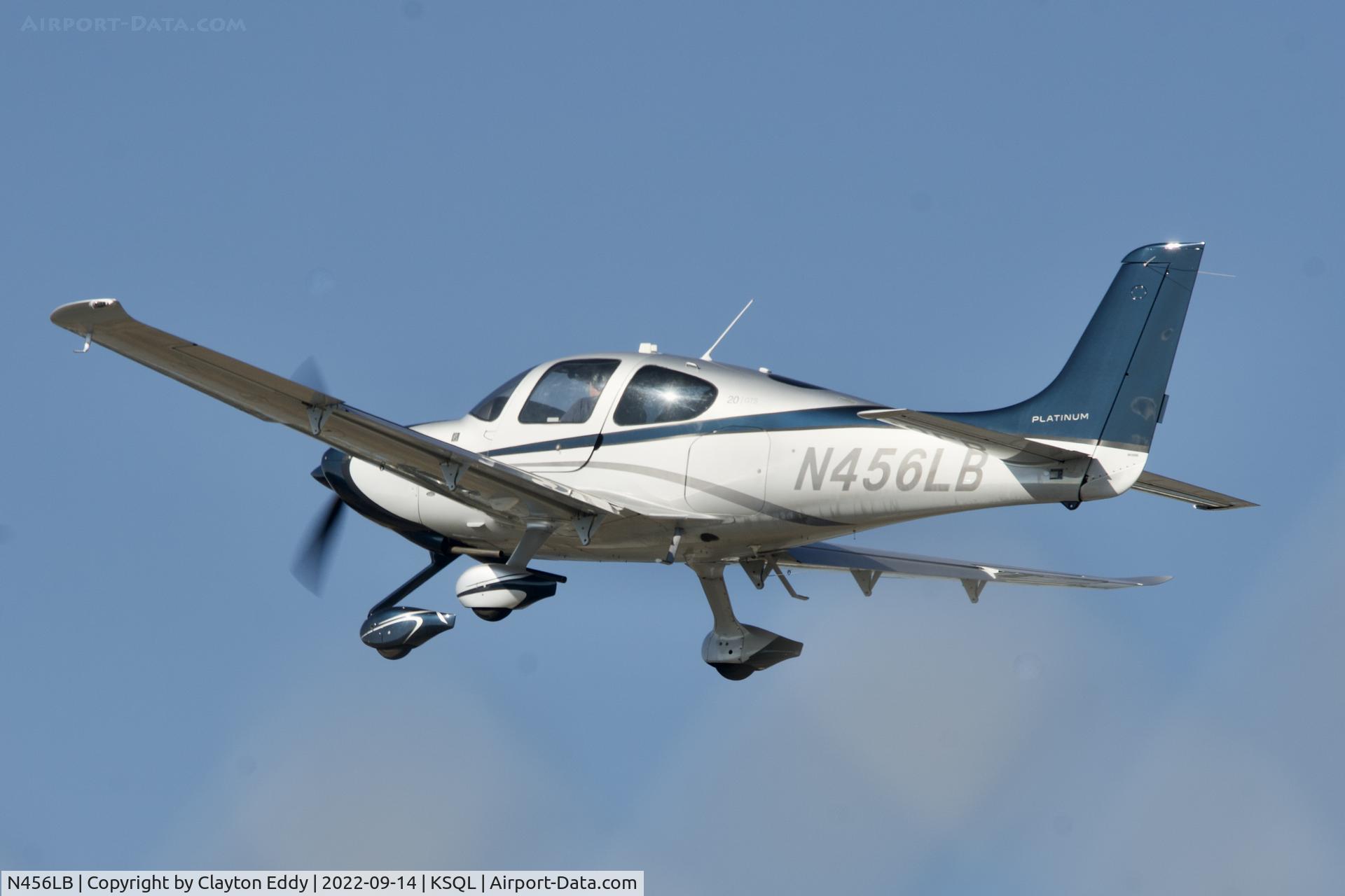 N456LB, 2014 Cirrus SR20 C/N 2256, San Carlos Airport in California 2022.