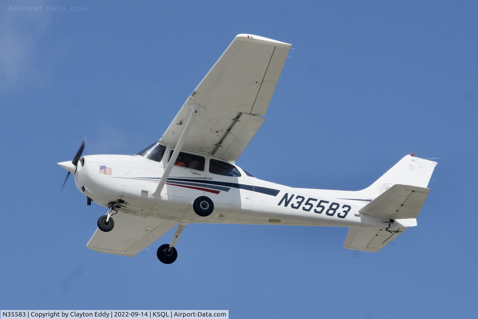 N35583, Cessna 172S C/N 172S8872, San Carlos Airport in California 2022.