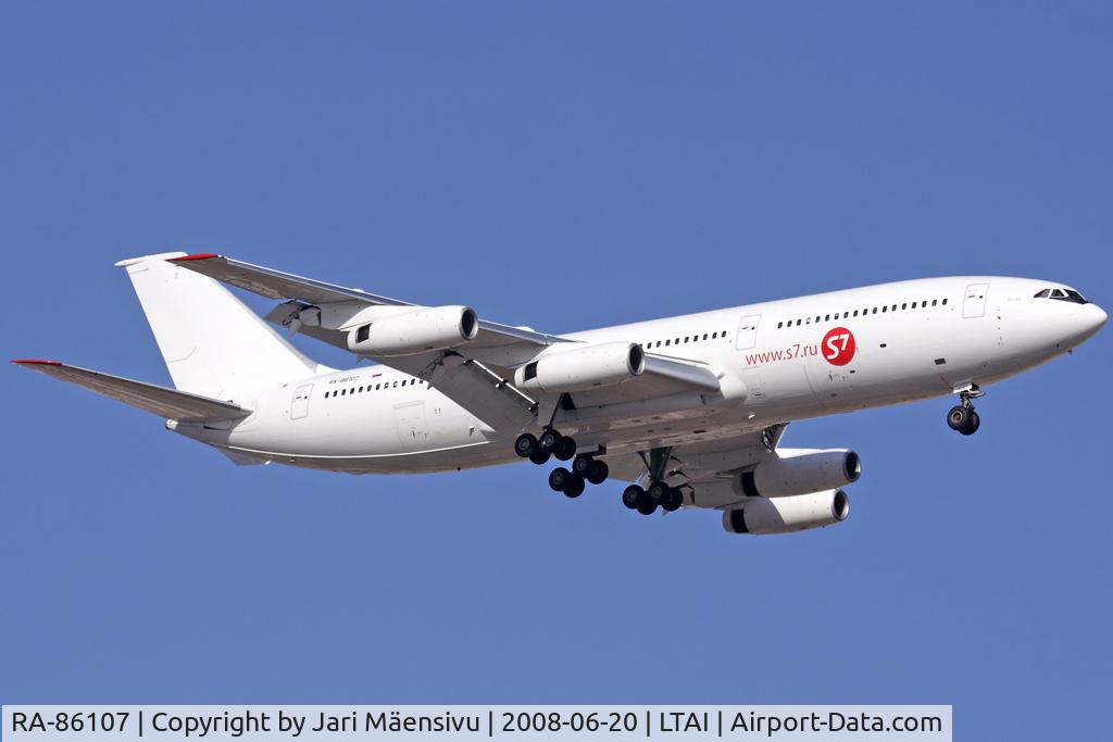 RA-86107, 1989 ILyushin IL-86 C/N 8075, RA-86107