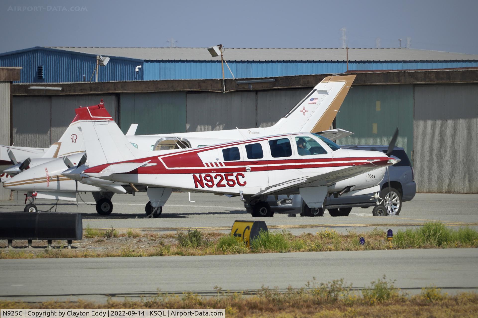 N925C, 1977 Beech A36 Bonanza 36 C/N E-1057, San Carlos Airport tin California 2022.