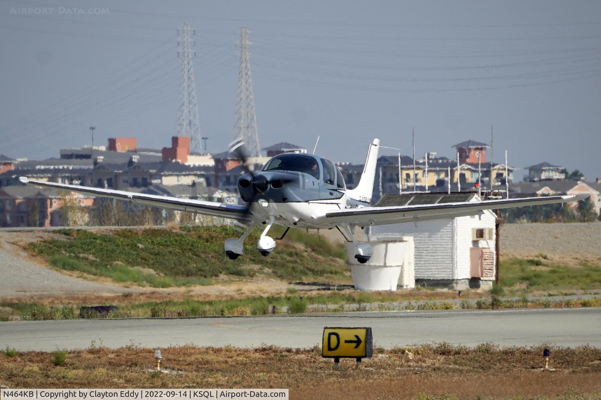 N464KB, 2018 Cirrrus SR-22T C/N 1786, San Carlos Airport in California 2022.