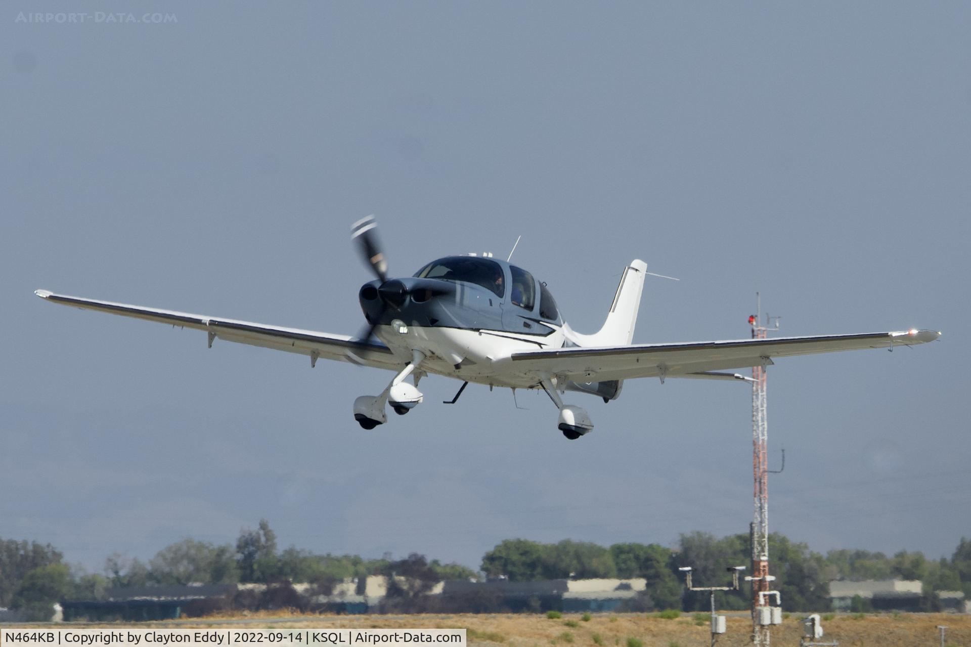 N464KB, , San Carlos Airport in California 2022.