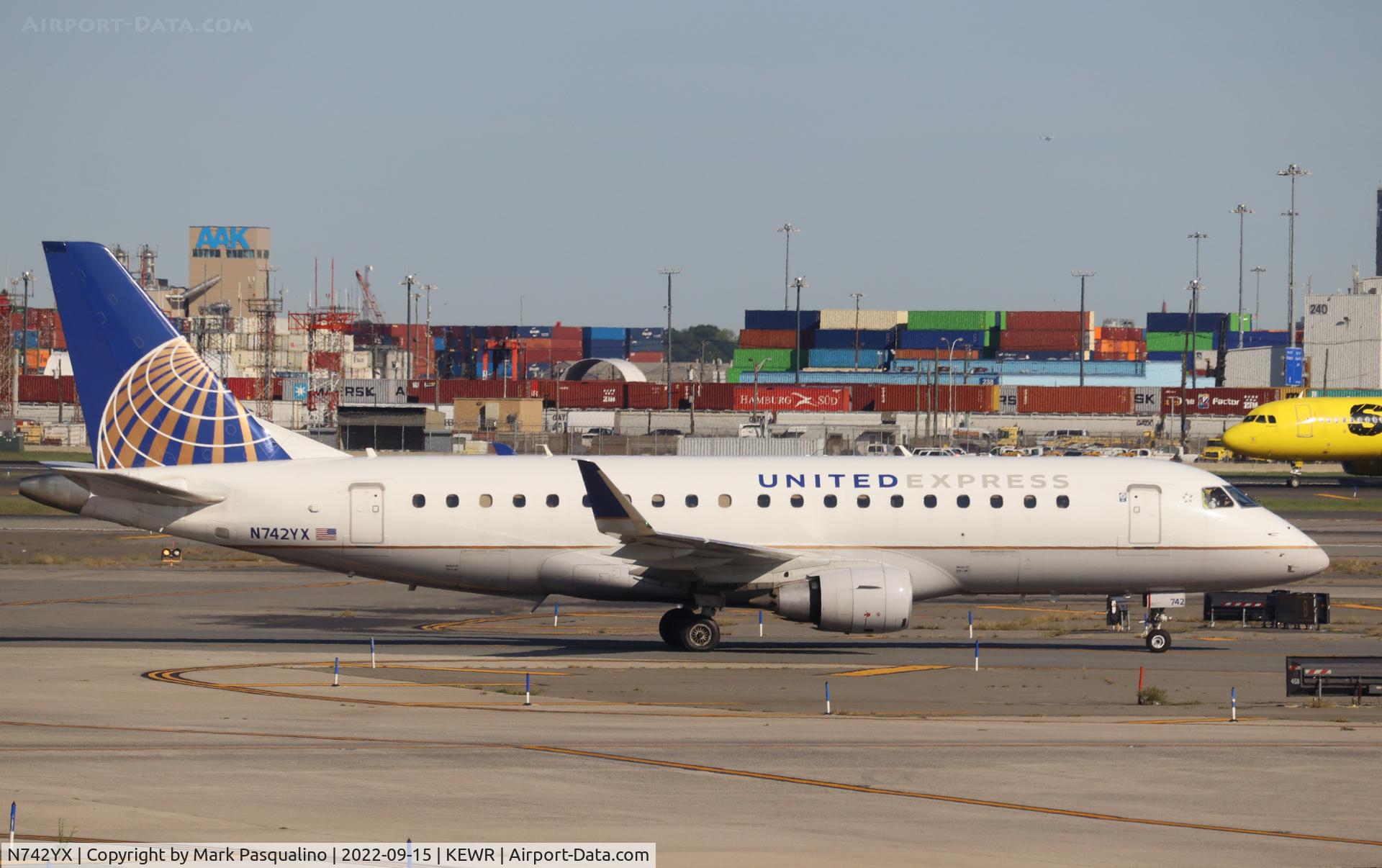 N742YX, 2017 Embraer 175LR (ERJ-170-200LR) C/N 17000654, ERJ-170-200LR