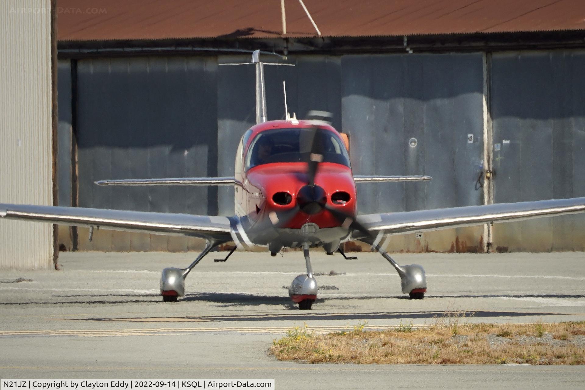 N21JZ, 2019 Cirrus SR22-G6 Turbo C/N 1907, San Carlos Airport in California 2022.