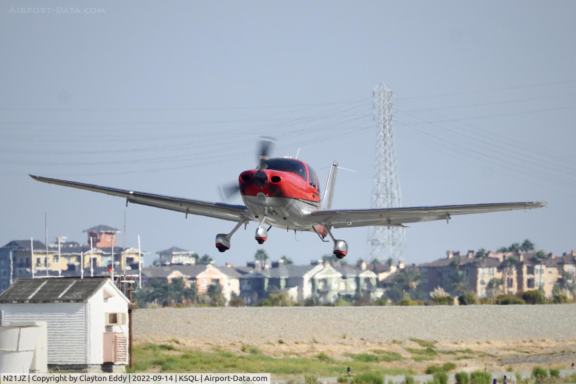 N21JZ, 2019 Cirrus SR22-G6 Turbo C/N 1907, San Carlos Airport in California 2022.
