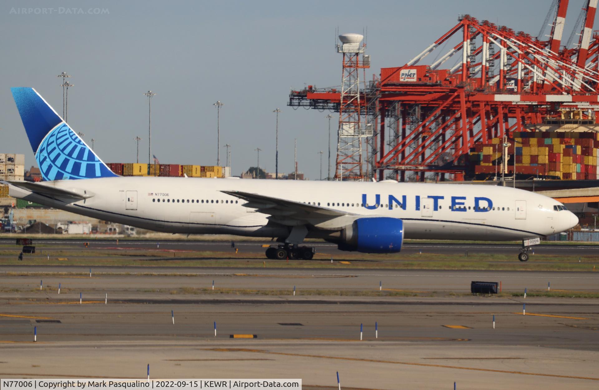 N77006, 1998 Boeing 777-224 C/N 29476, Boeing 777-224