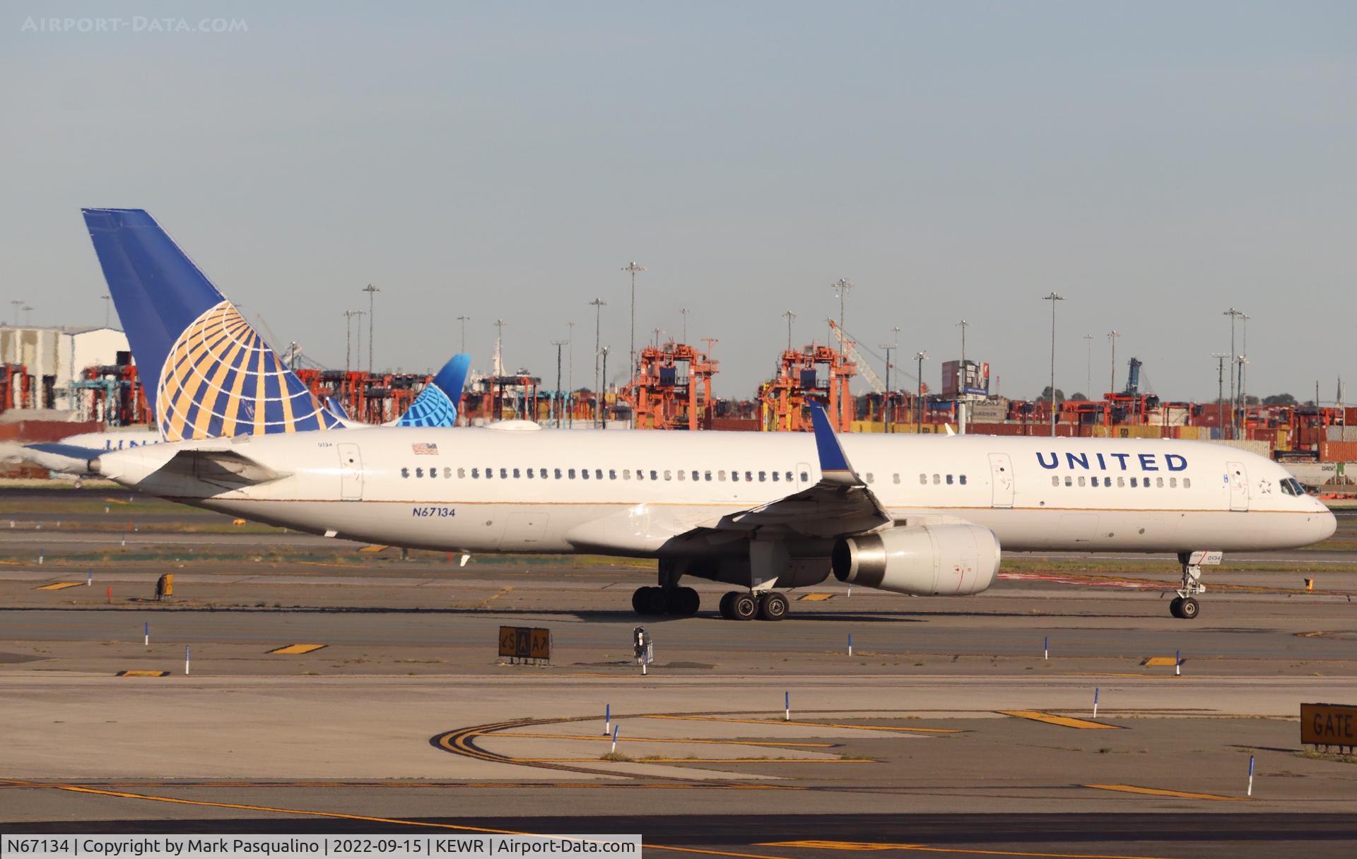 N67134, 1999 Boeing 757-224 C/N 29283, Boeing 757-224