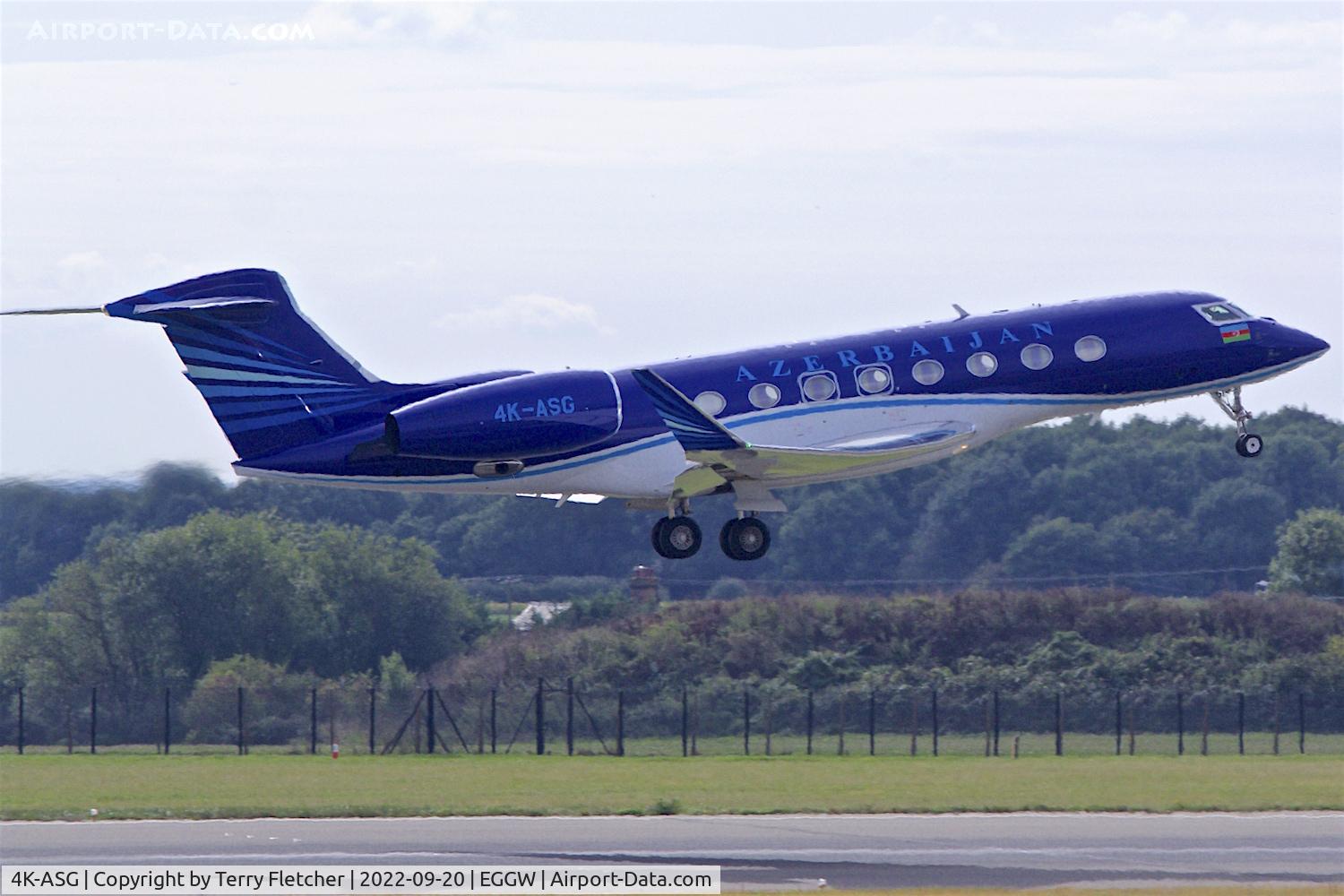 4K-ASG, 2014 Gulfstream G650ER C/N 6110, At Luton
