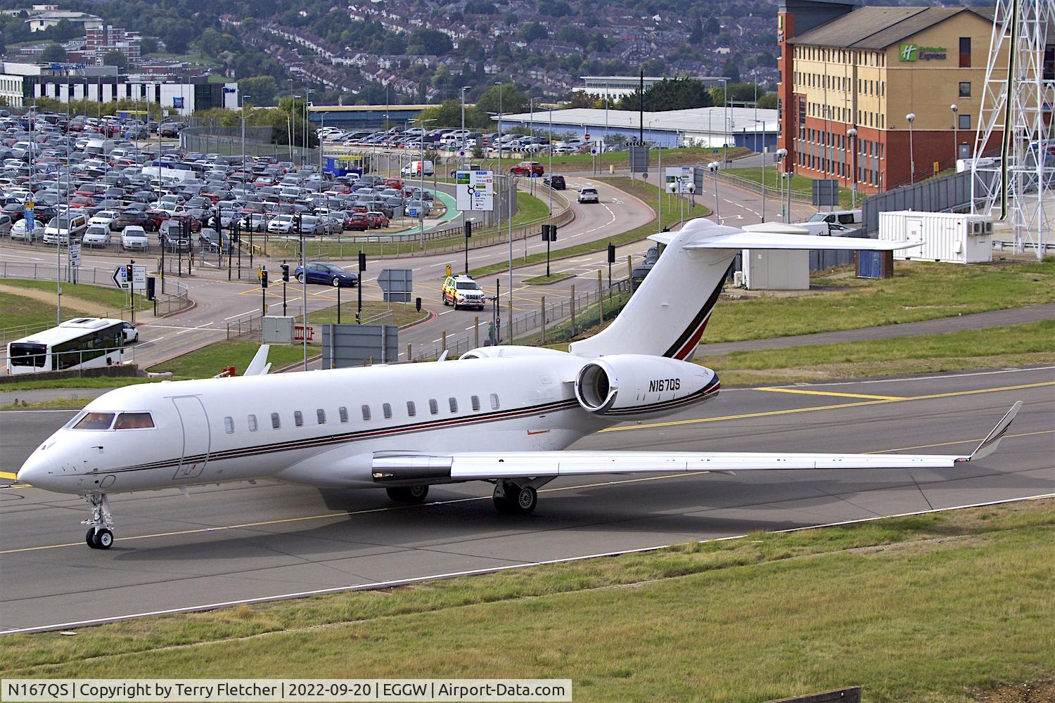 N167QS, 2015 Bombardier BD-700-1A10 Global Express C/N 9689, At Luton