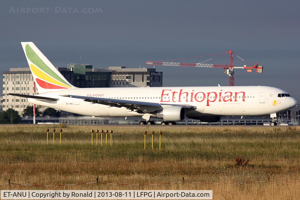 ET-ANU, 1996 Boeing 767-33A/ER C/N 27993, at cdg