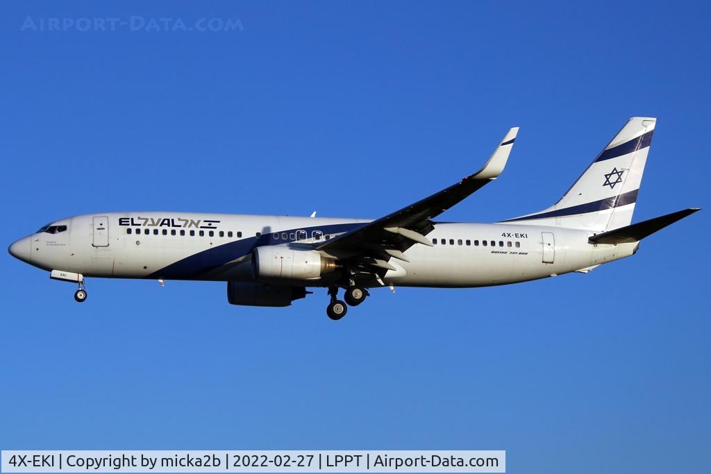 4X-EKI, 1999 Boeing 737-86N C/N 28587, Landing