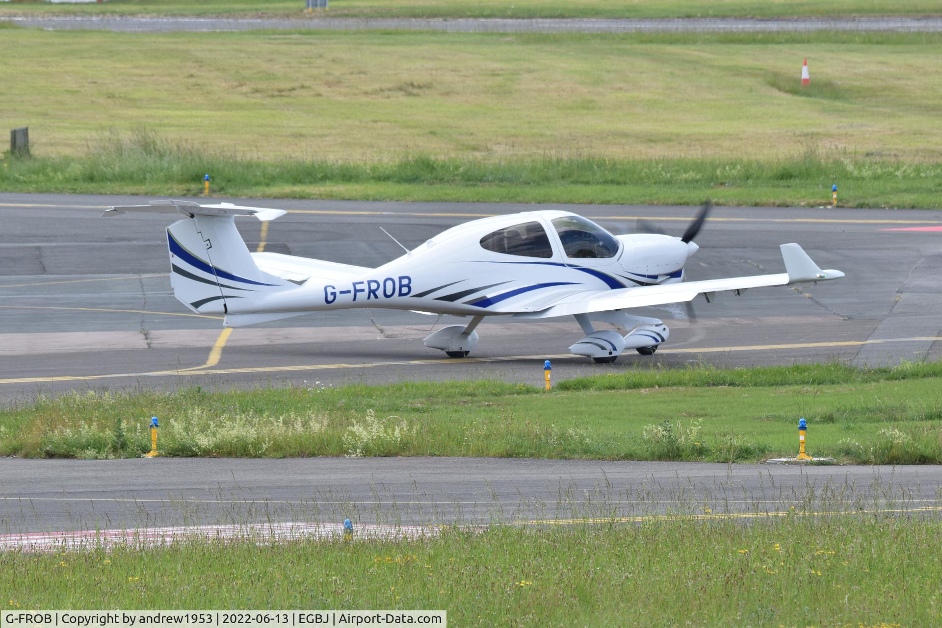 G-FROB, 2022 Diamond DA-40NG Diamond Star C/N 40.N564, G-FROB at Gloucestershire Airport.