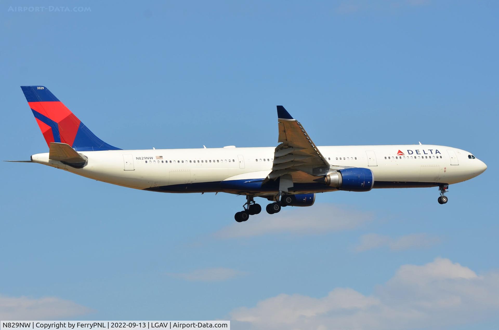 N829NW, 2016 Airbus A330-302 C/N 1721, Delta A333