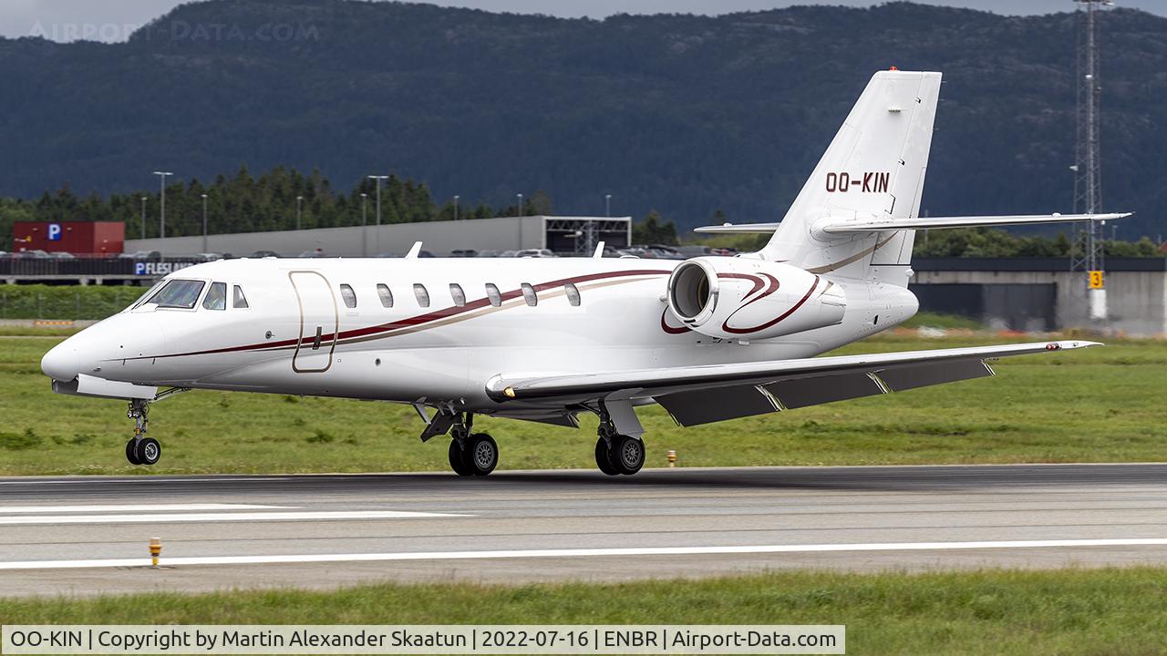 OO-KIN, 2007 Cessna 680 Citation Sovereign C/N 680-0179, Landing rwy. 35.