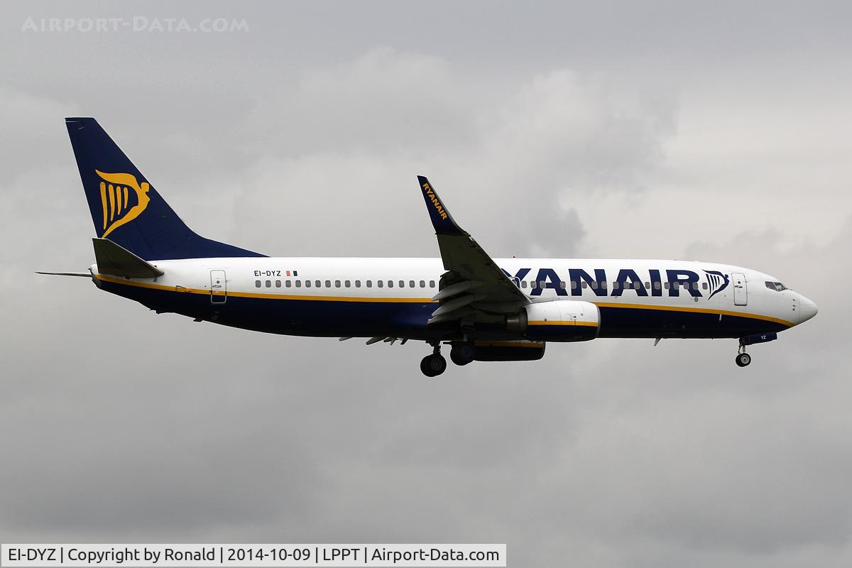 EI-DYZ, 2008 Boeing 737-8AS C/N 37518, at lis