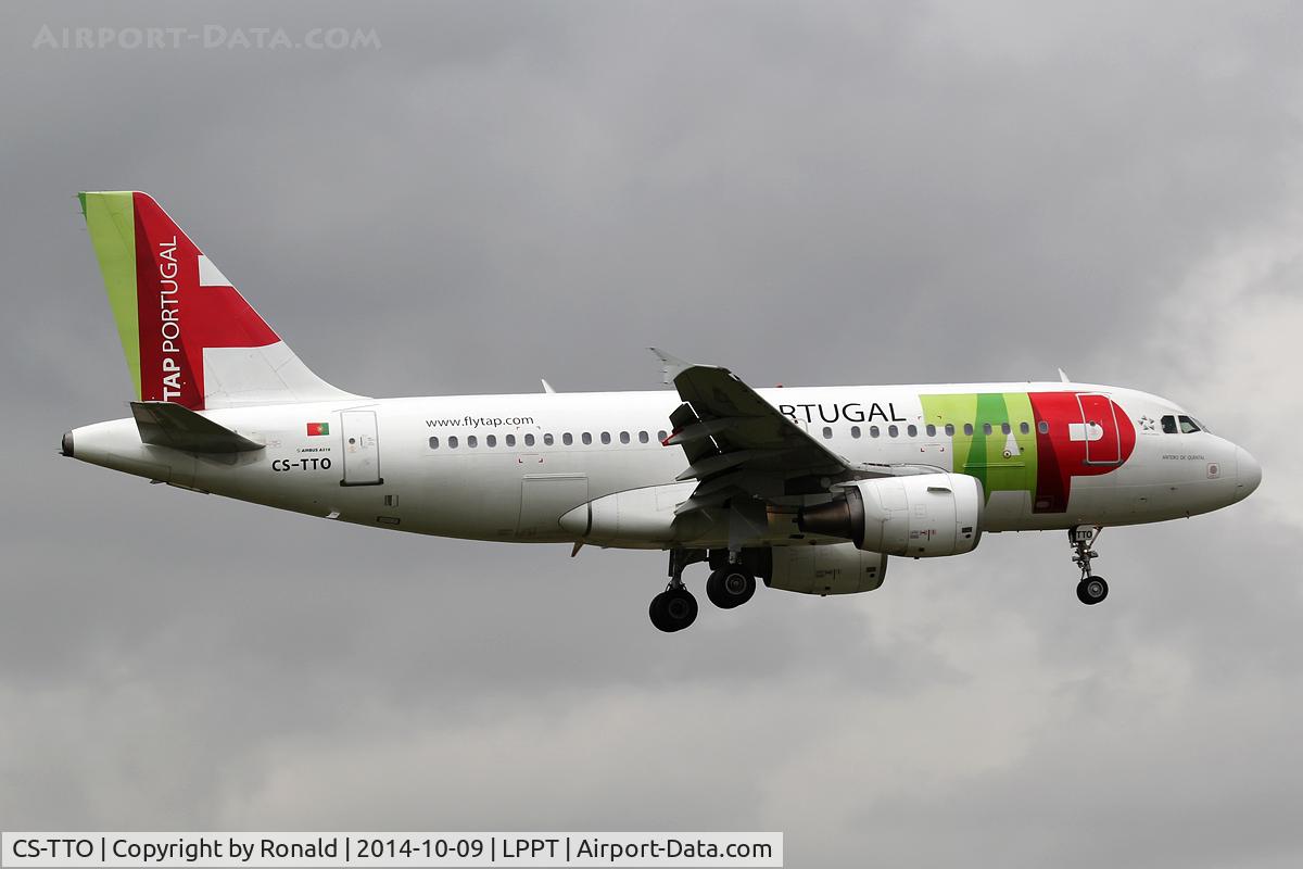 CS-TTO, 1999 Airbus A319-111 C/N 1127, at lis