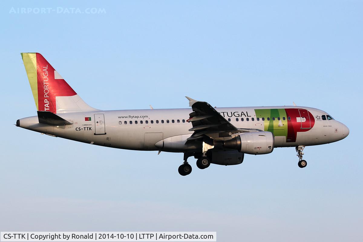 CS-TTK, 1999 Airbus A319-111 C/N 1034, at lis