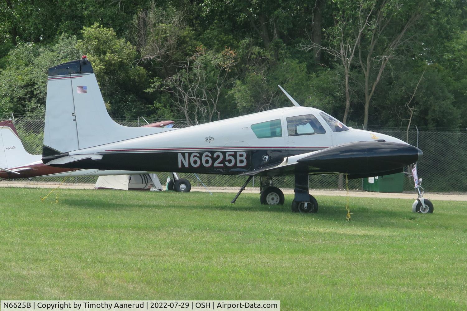 N6625B, 1958 Cessna 310B C/N 35725, 1958 Cessna 310B, c/n: 35725, AirVenture 2022