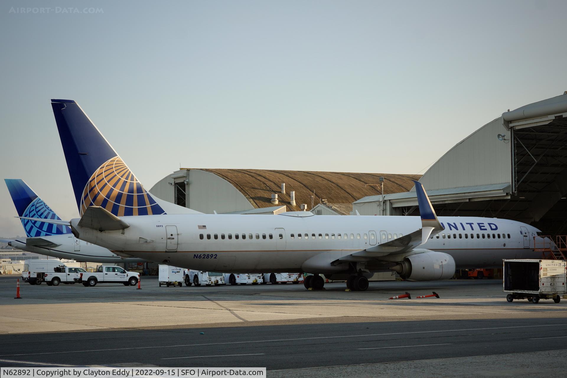 N62892, 2015 Boeing 737-924/ER C/N 42195, SFO 2022
