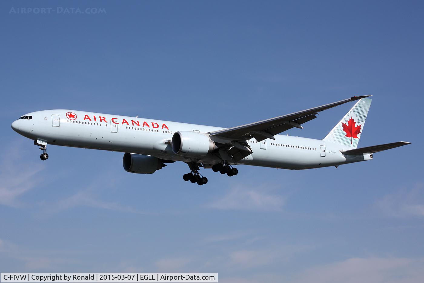 C-FIVW, 2013 Boeing 777-333/ER C/N 42218, at lhr