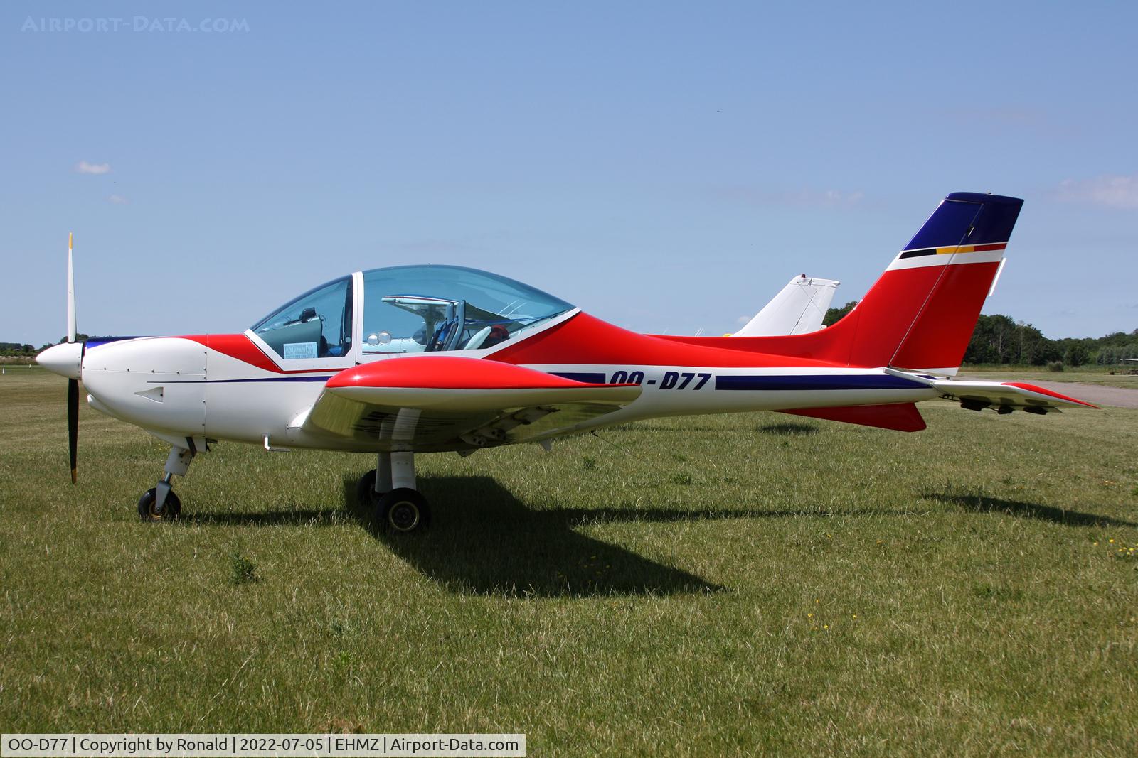 OO-D77, 2002 Fly Synthesis Texan C/N 2002/0016A, at ehmz