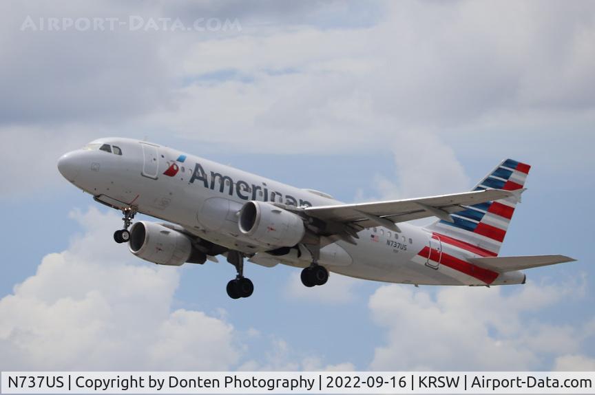 N737US, 2000 Airbus A319-112 C/N 1245, American Flight 2365 departs Runway 6 at Southwest Florida International Airport enroute to Philadelphia International Airport