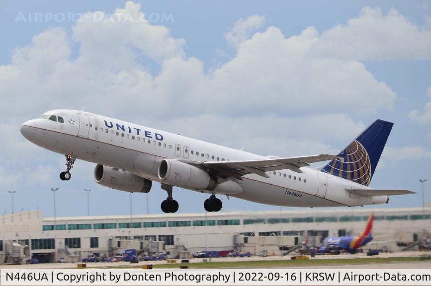 N446UA, 1998 Airbus A320-232 C/N 834, United Flight 797 departs Runway 6 at Southwest Florida International Airport enroute to Chicago-O’Hare International Airport