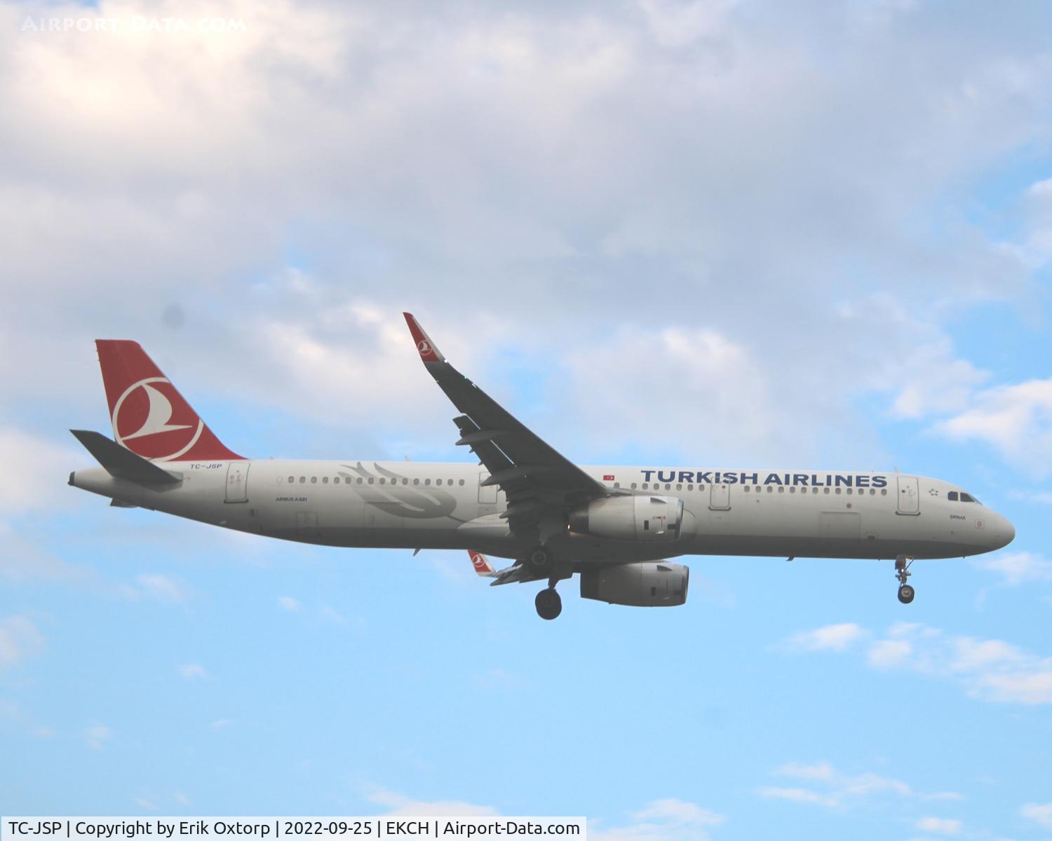 TC-JSP, 2015 Airbus A321-231 C/N 6599, TC-JSP landing rw 12