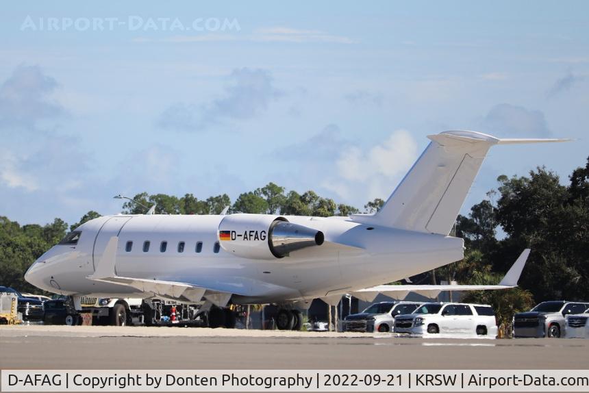 D-AFAG, Bombardier Bombardier Challenger 604 C/N 5611, Challenger 604 sits on the Private Sky ramp at Southwest Florida International Airport