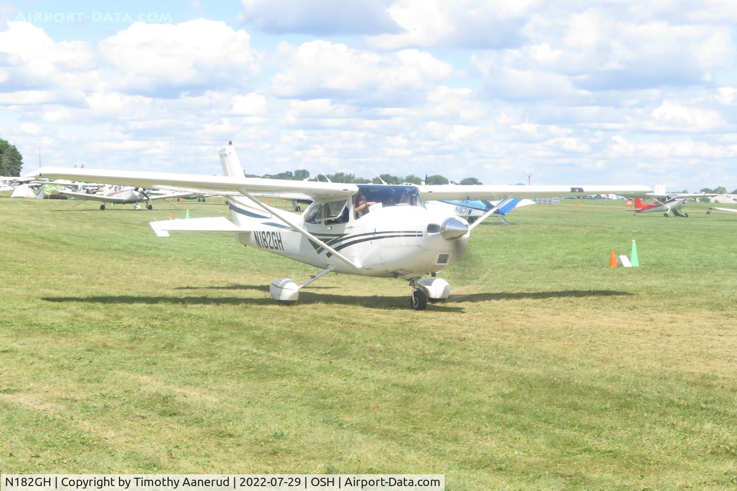 N182GH, 1998 Cessna 182S Skylane C/N 18280003, 1998 Cessna 182S, c/n: 18280003, AirVenture 2022