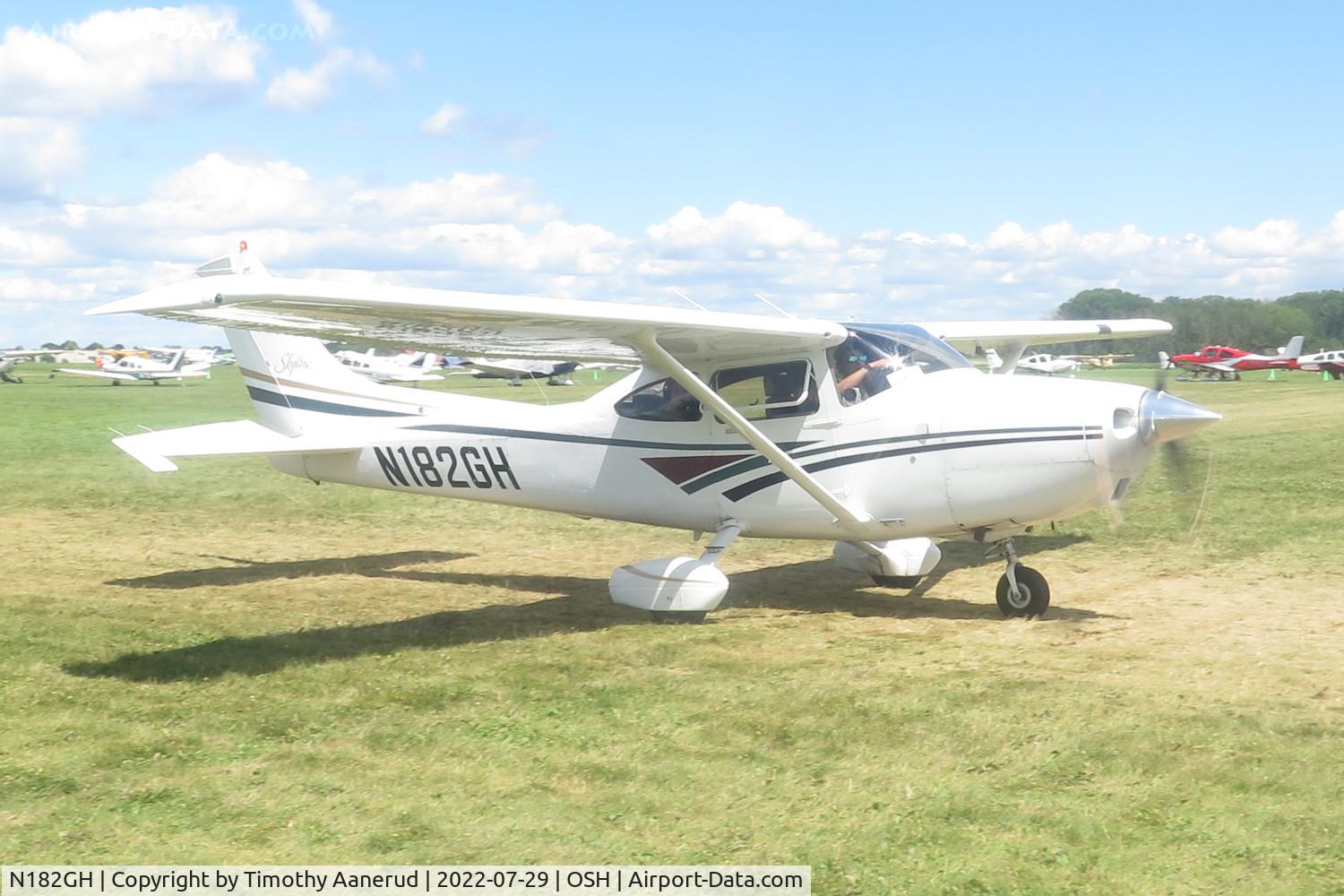 N182GH, 1998 Cessna 182S Skylane C/N 18280003, 1998 Cessna 182S, c/n: 18280003, AirVenture 2022