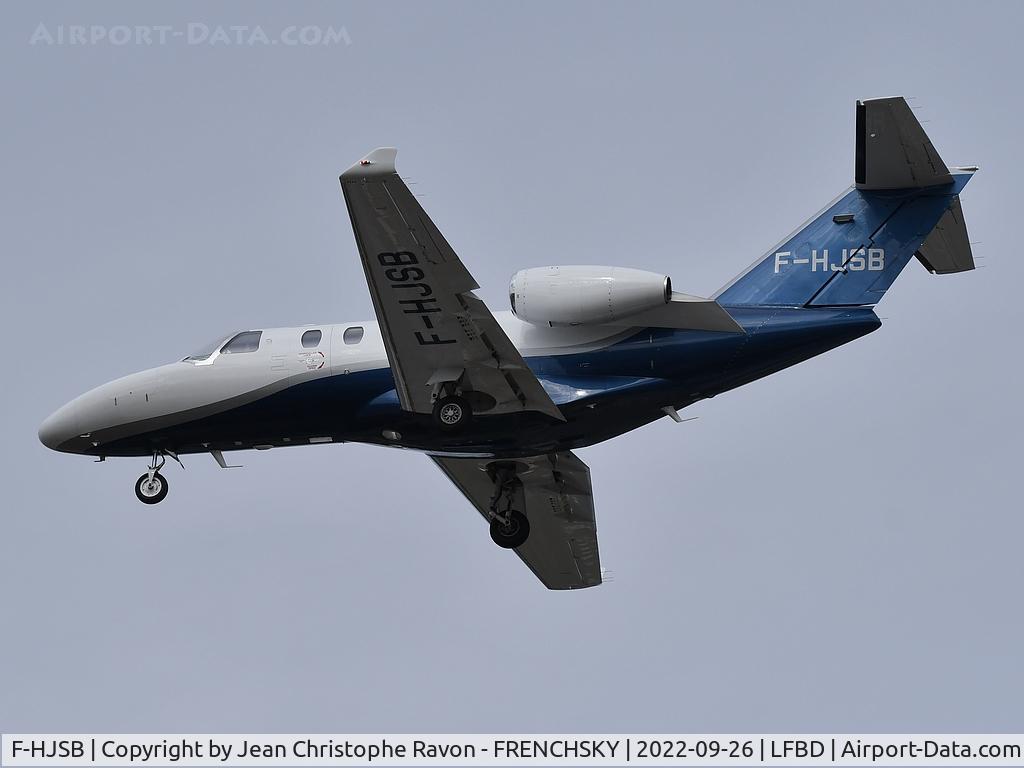 F-HJSB, 2017 Cessna 525 Citation M2 C/N 525-0978, IXAIR from RENNES - SAINT-JACQUES AIRPORT (RNS)