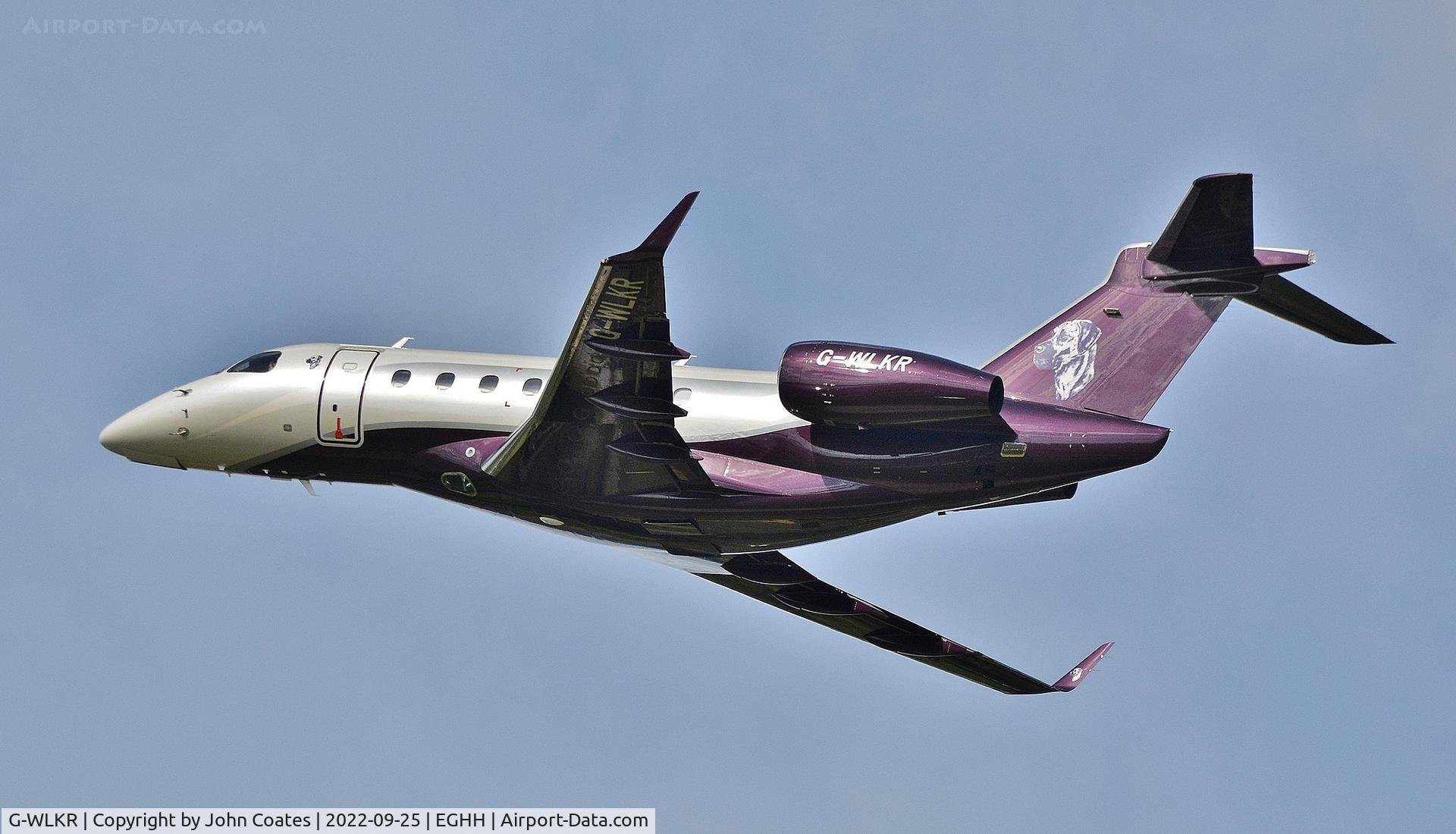 G-WLKR, 2018 Embraer EMB-550 Legacy 500 C/N 55000091, Climbing away off 26