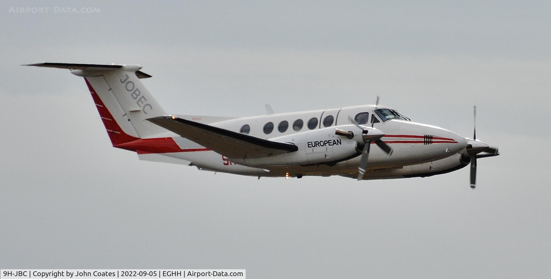 9H-JBC, 1977 Beech 200 Super King Air C/N BB-194, Departing