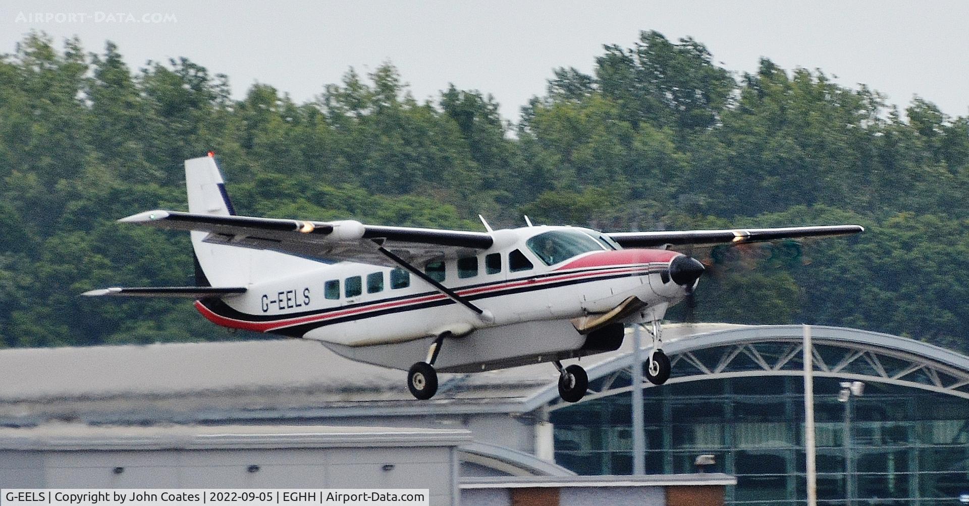 G-EELS, 1997 Cessna 208B Grand Caravan C/N 208B0619, Departing off 26