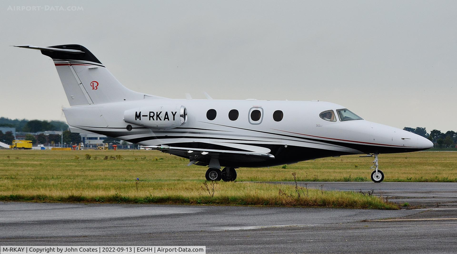 M-RKAY, 2003 Raytheon 390 Premier I C/N RB-88, Taxiing to depart