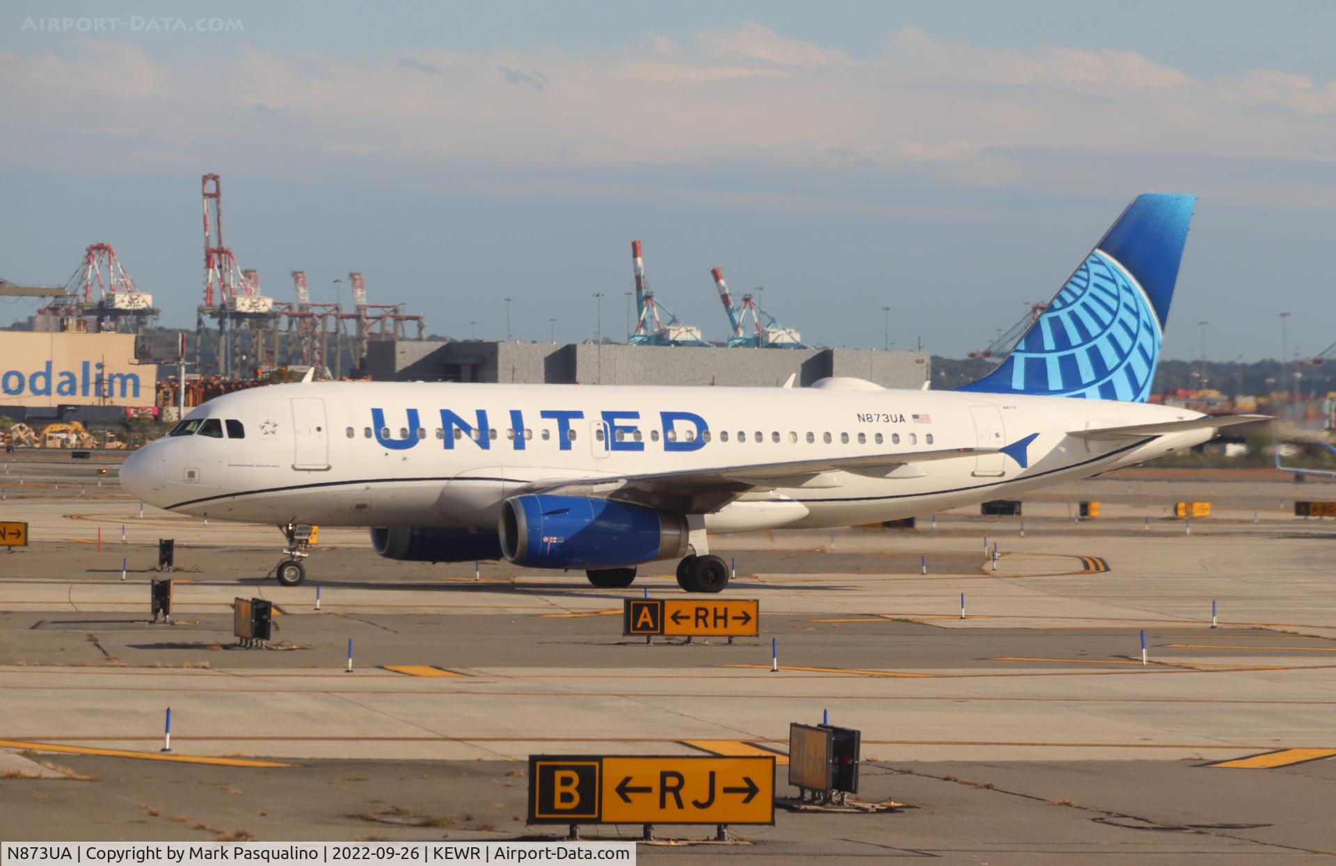 N873UA, 2003 Airbus A319-132 C/N 2004, Airbus A319-132