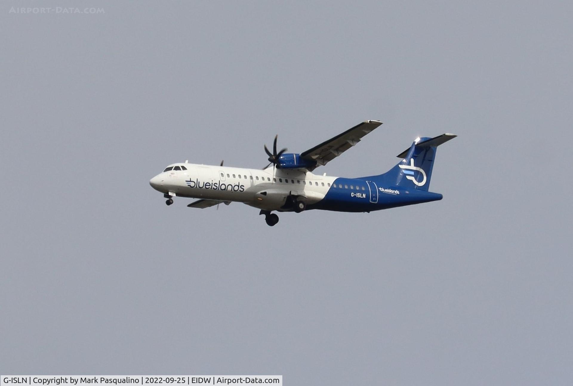 G-ISLN, 2009 ATR 72-212A C/N 884, ATR 72-212A