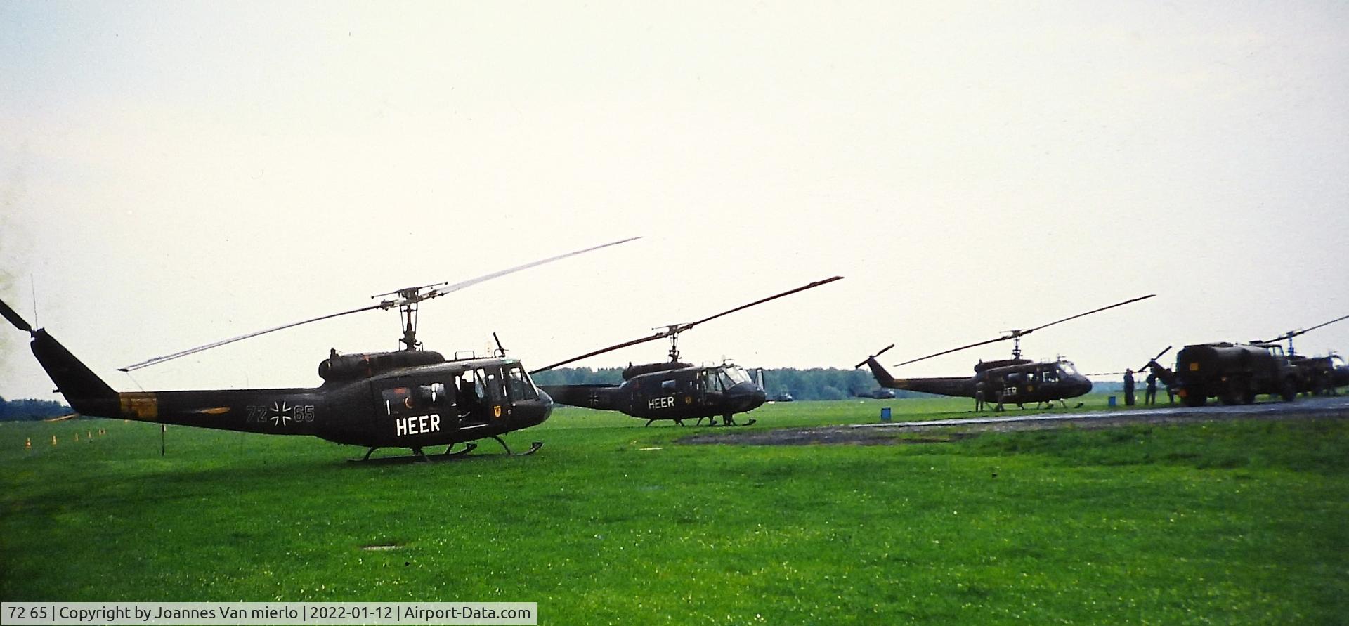72 65, Bell (Dornier) UH-1D Iroquois C/N 8385, Werl slide scan '80