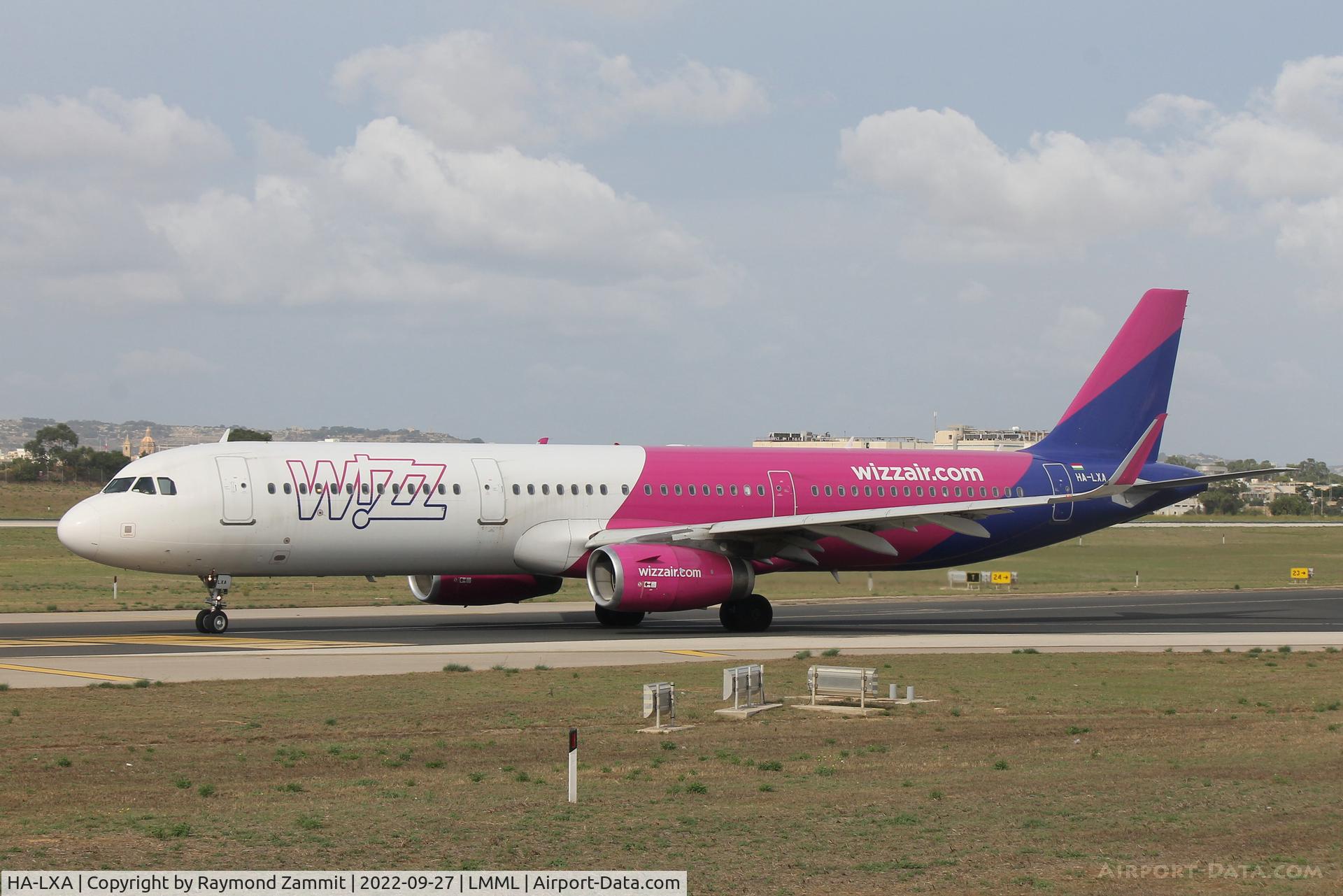 HA-LXA, 2015 Airbus A321-231 C/N 6848, A321 HA-LXA Wizzair