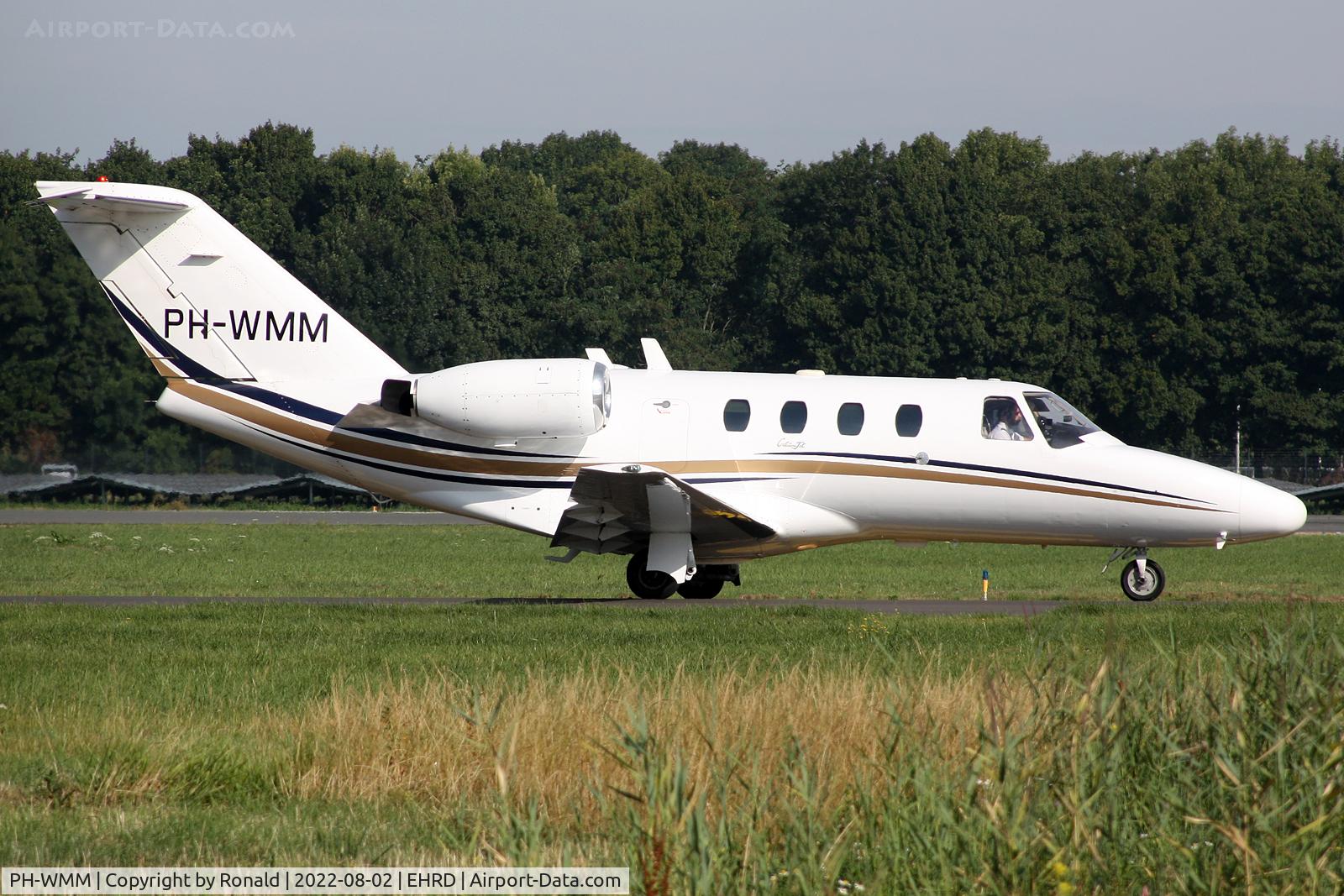 PH-WMM, 1996 Cessna 525 CitationJet CJ1 C/N 525-0118, at 16hoven