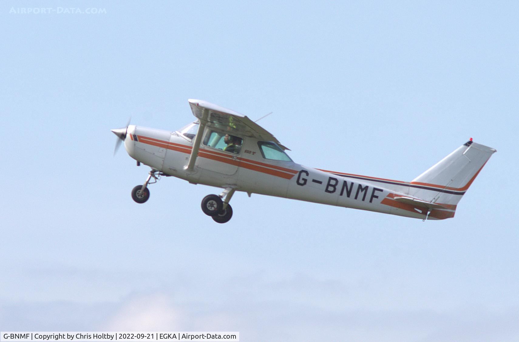 G-BNMF, 1982 Cessna 152 C/N 152-85563, Taking off from Shoreham Airport, Sussex.
