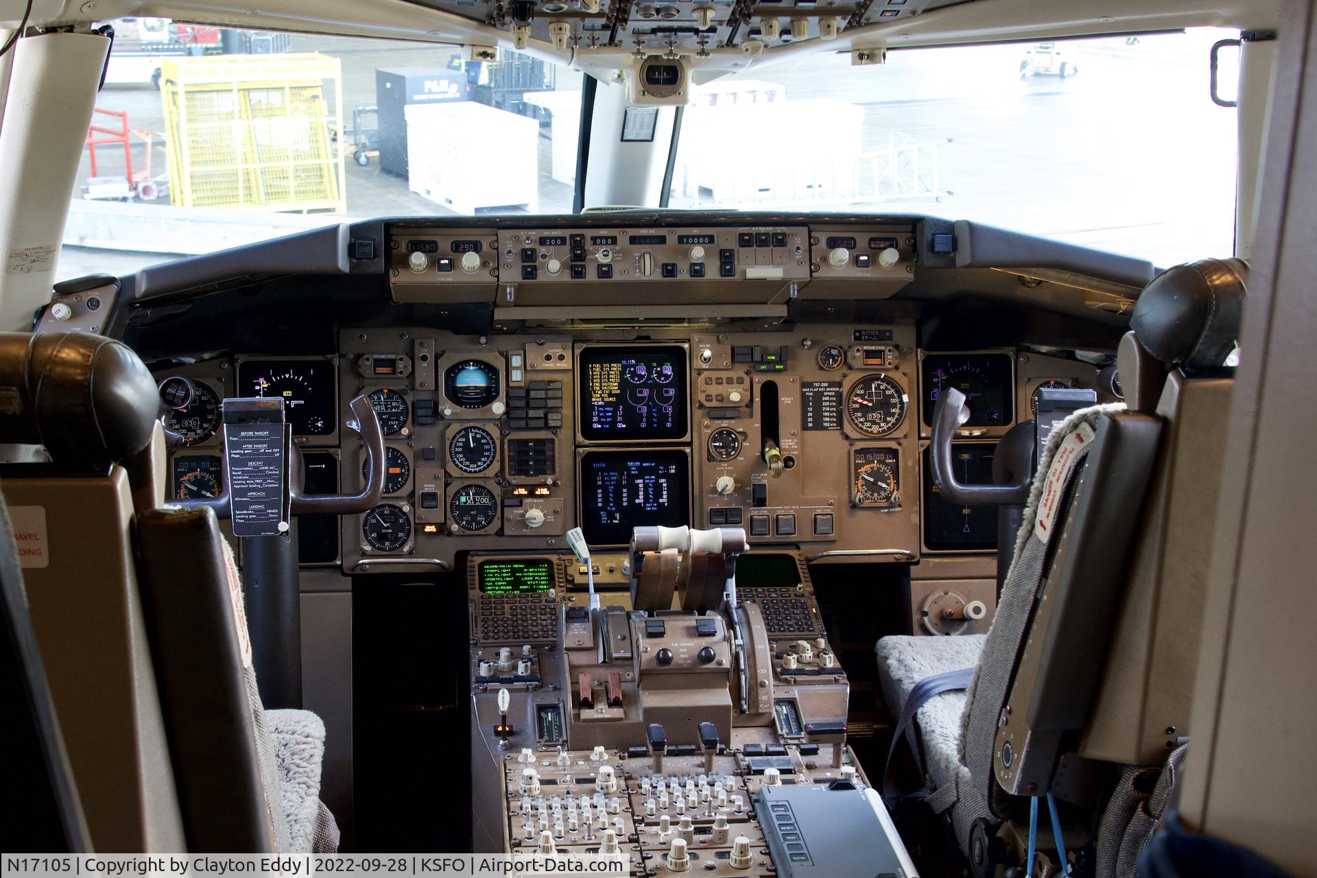N17105, 1994 Boeing 757-224 C/N 27295, SFO 2022.