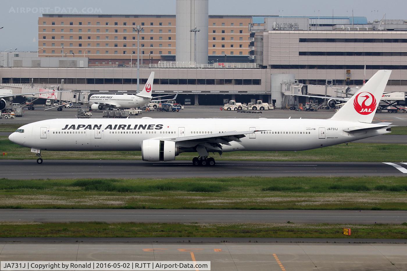 JA731J, 2003 Boeing 777-346/ER C/N 32431, at hnd