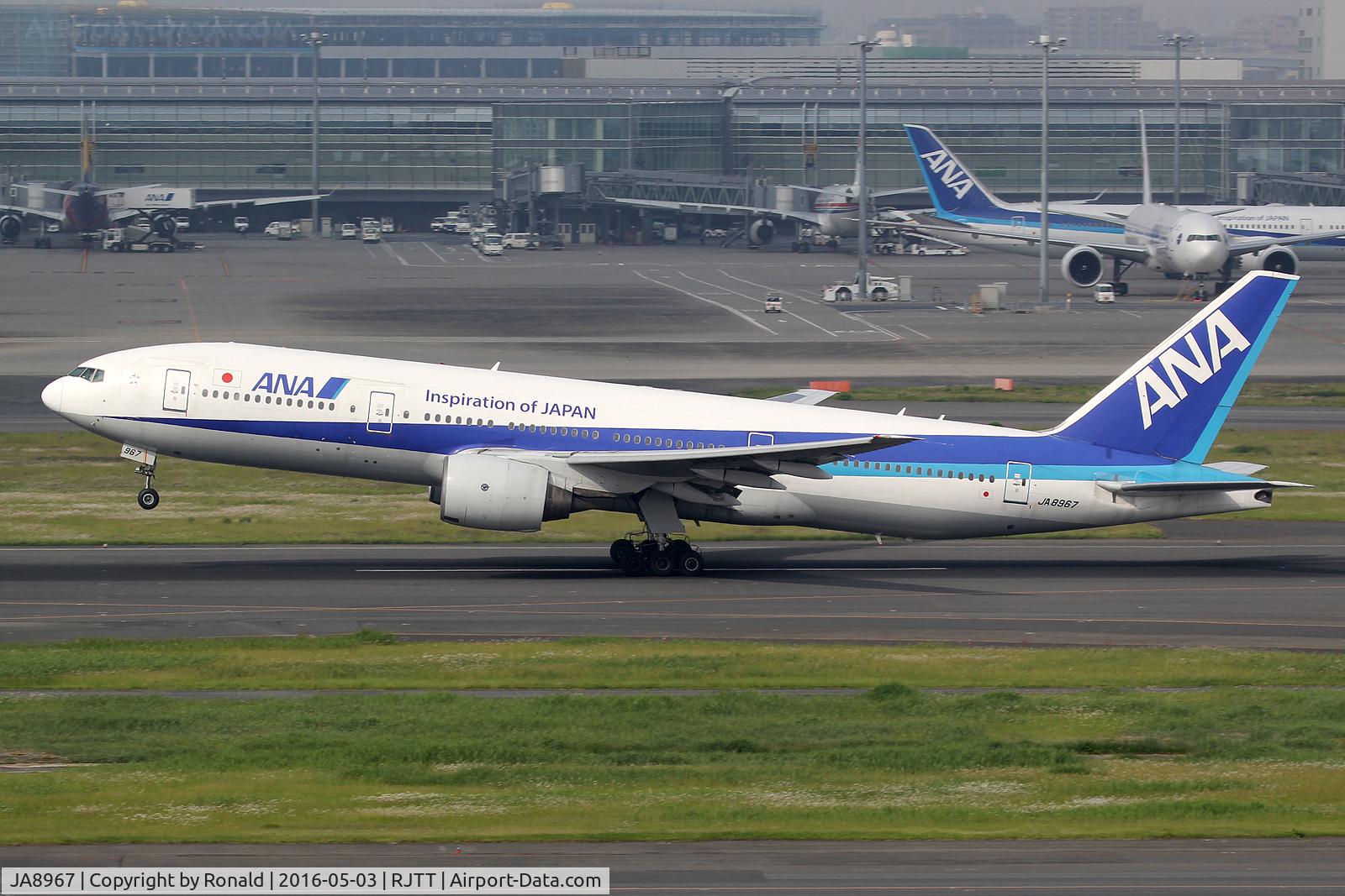 JA8967, 1996 Boeing 777-281 C/N 27030, at hnd