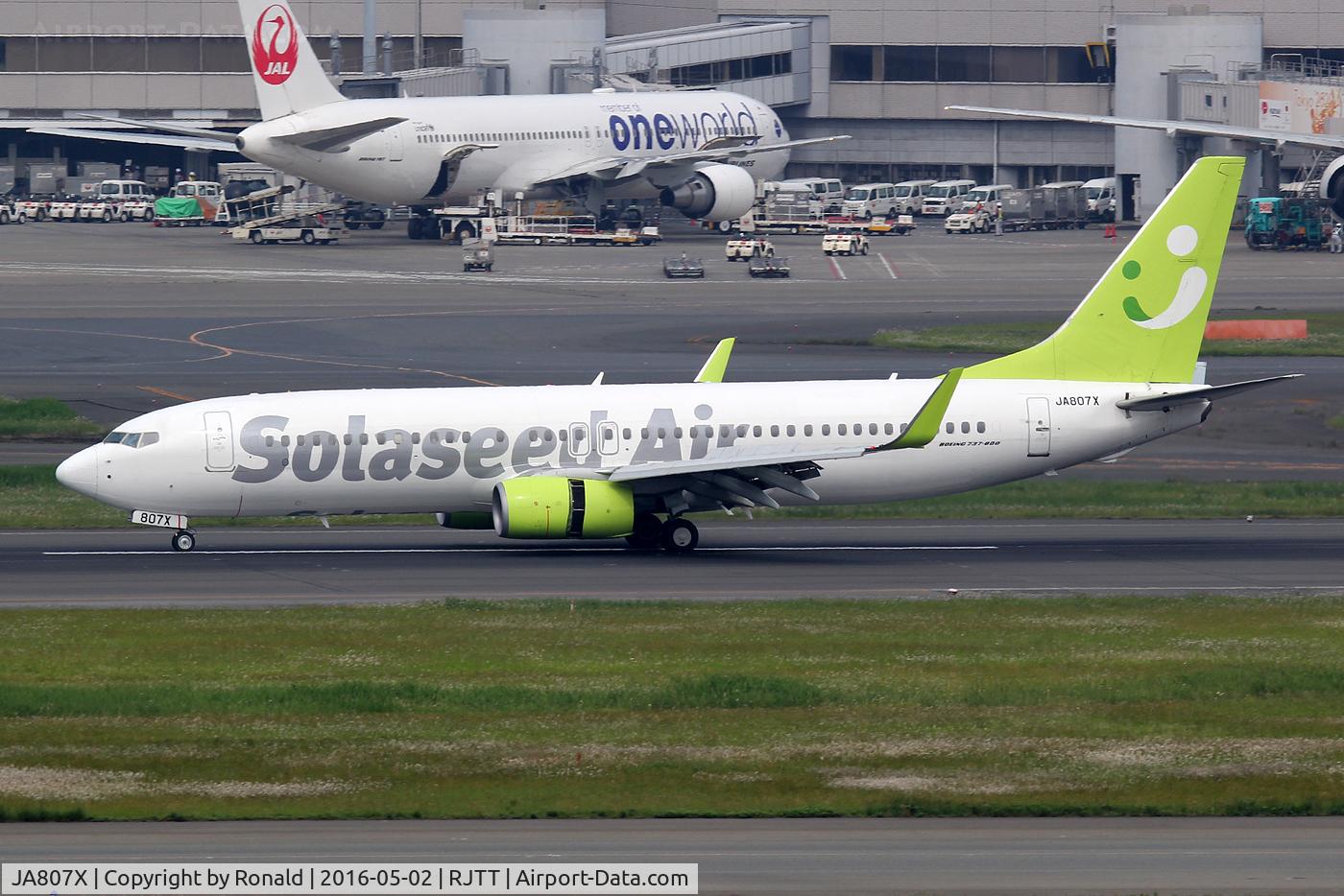 JA807X, Boeing 737-81D C/N 39431, at hnd