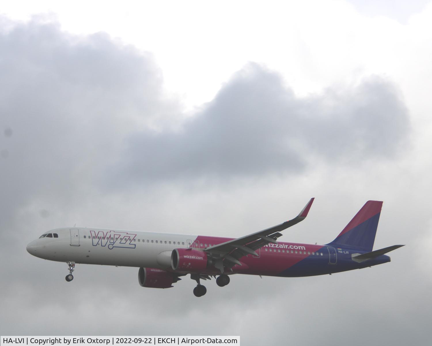 HA-LVI, 2020 Airbus A321-271NX C/N 9333, HA-LVI landing rw  22L