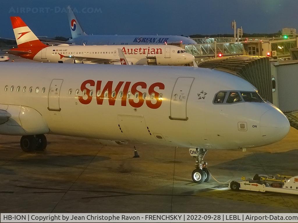 HB-ION, 2013 Airbus A321-212 C/N 5567, Barcelona (BCN)	Zurich (ZRH)	LX1957